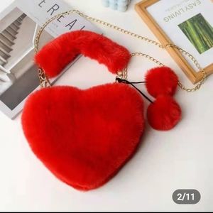 Lovely plush heart-shaped bag (Choose your colors)